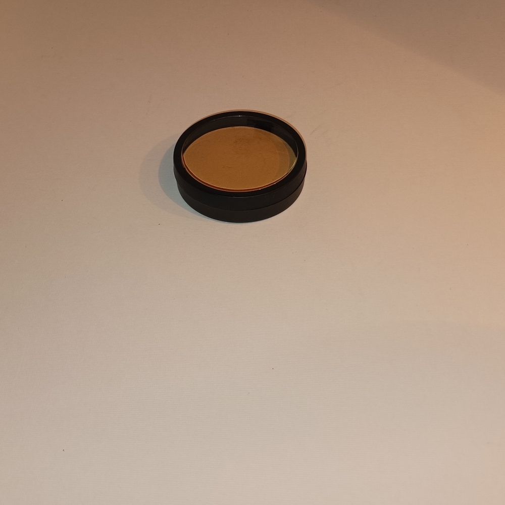 Glo Skin Beaity Pressed Base, Honey Dark, NWOB